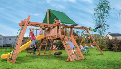 zaidimu-aiksteles-ivairaus-amziaus-vaikams-is-judekim-lauke